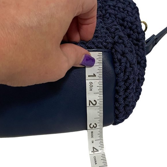 Parfois Small Crochet Crossbody Navy‎ Blue in Color - Picture 10 of 11